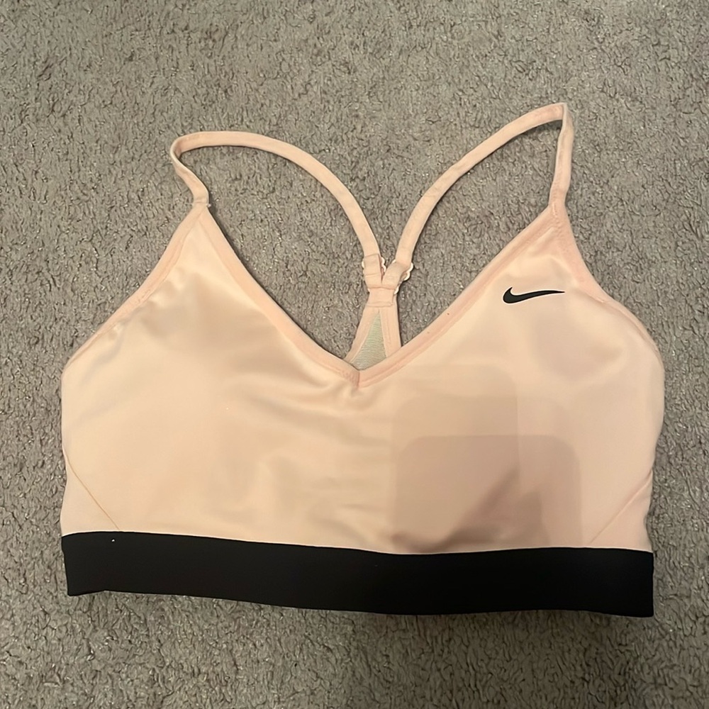 Nike Dri-FIT Indy Women's Light-Support Padded U-Neck Sports Bra